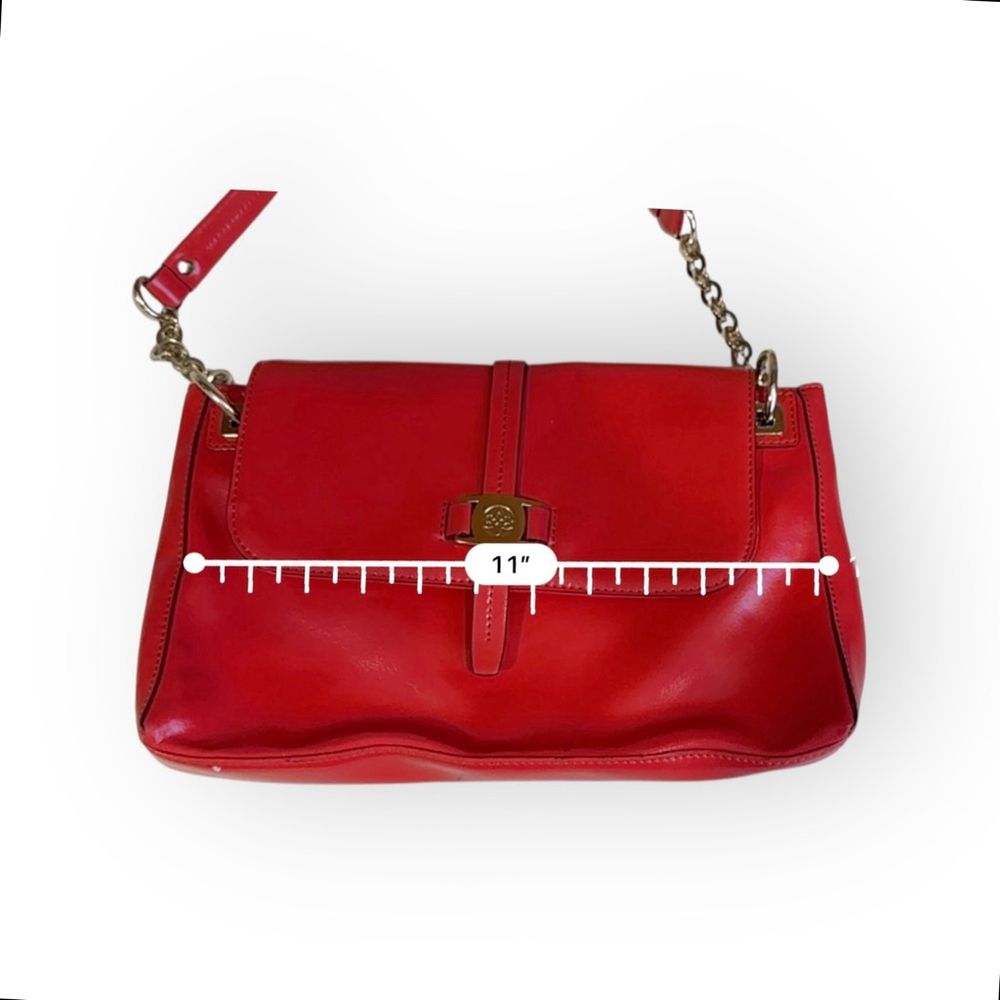 Vintage Antonio Melani Red Leather Shoulder Bag Purse Gold Hardware - Picture 4 of 11